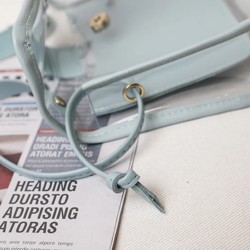 Small Fresh Female Bag 2020 Summer New Transparent Bag Fashion Small Square Bag Shoulder Diagonal Bag Simple Small Bag
Small Fresh Female Bag 2020 Summer New Transparent Bag Fashion Small Square Bag Shoulder Diagonal Bag Simple Small Bag