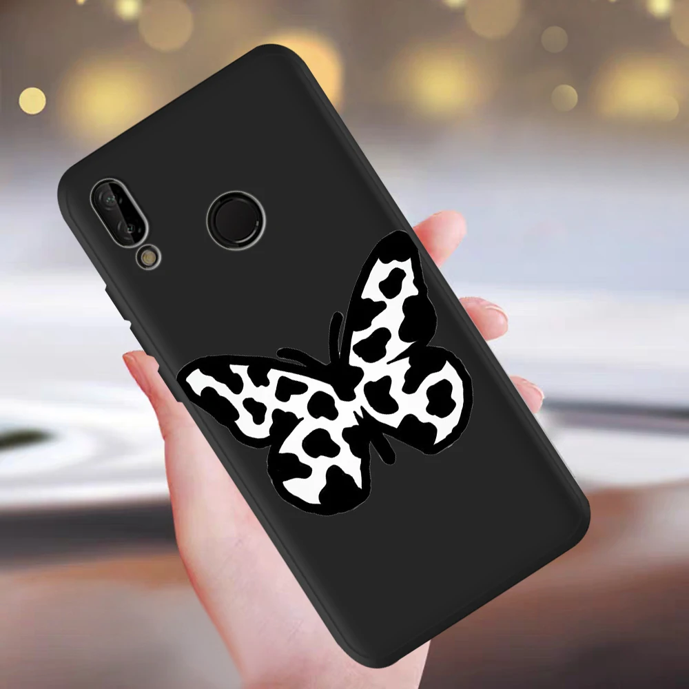 New cartoon cute Flower butterfly dog For Huawei P40 P30 P20 P10 P8 Lite 2017 Mate 30 20 10 Lite Pro phone case cover funda etui
New cartoon cute Flower butterfly dog For Huawei P40 P30 P20 P10 P8 Lite 2017 Mate 30 20 10 Lite Pro phone case cover funda etui