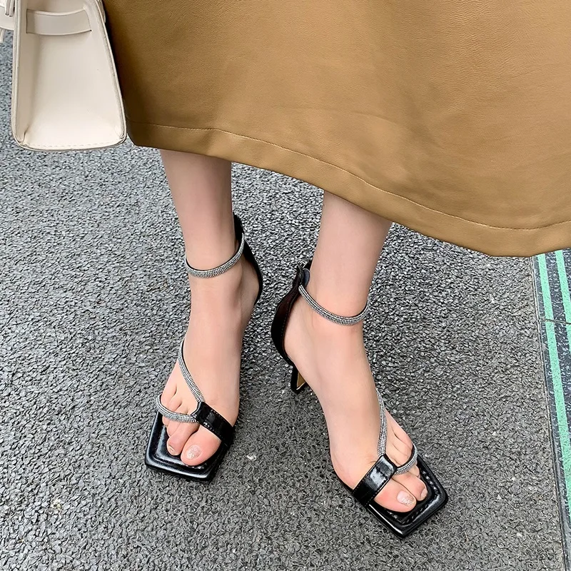 brand women sandals summer shoes high heels leather peep toe ankle strap crystal party shoes black sandalia mujer new arrival
brand women sandals summer shoes high heels leather peep toe ankle strap crystal party shoes black sandalia mujer new arrival