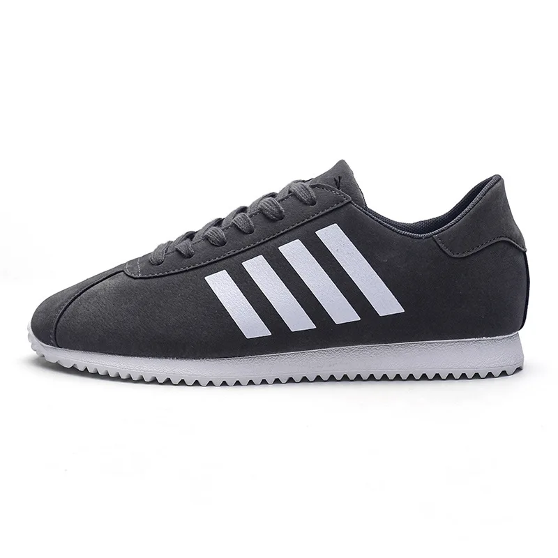 Forrest Gump high quality shoes outdoor sport Luxury jogging Flat bottom comfort autumn and winter Men in board shoes 
Forrest Gump high quality shoes outdoor sport Luxury jogging Flat bottom comfort autumn and winter Men in board shoes