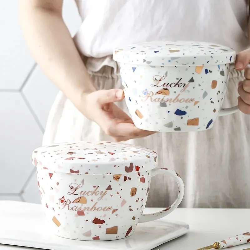 1100ml Creative Ceramic Mug with Cover Special Slotted Cup Breakfast Bowl Mug Home Office Fancy Gift for Tea Drinker Coffee Mugs
1100ml Creative Ceramic Mug with Cover Special Slotted Cup Breakfast Bowl Mug Home Office Fancy Gift for Tea Drinker Coffee Mugs