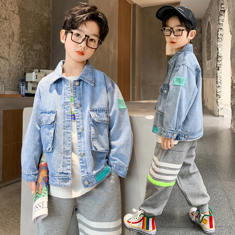 Children's clothing boys Denim jacket 4-15 years old personality design coat, Korean Fashion casual children's windbreaker
Children's clothing boys Denim jacket 4-15 years old personality design coat, Korean Fashion casual children's windbreaker
