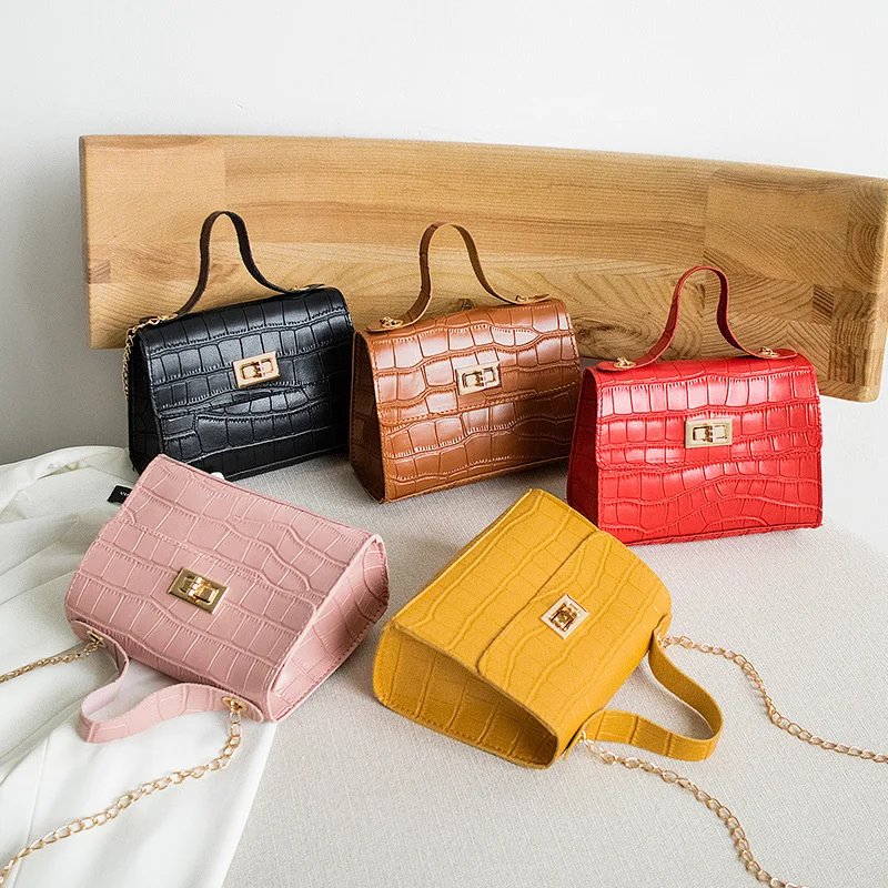 New Fashion Crocodile Pattern Shoulder Bag Pu Chain Buckle Messenger Bag Three-dimensional Texture Handbags for Women
New Fashion Crocodile Pattern Shoulder Bag Pu Chain Buckle Messenger Bag Three-dimensional Texture Handbags for Women