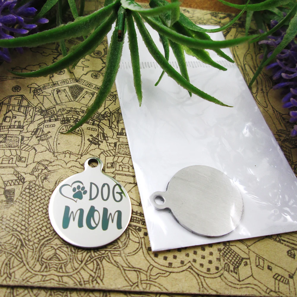 10pcs--" Dog Mom "stainless steel charms 5 styles for choosing DIY Charms for necklace bracelets
10pcs--" Dog Mom "stainless steel charms 5 styles for choosing DIY Charms for necklace bracelets