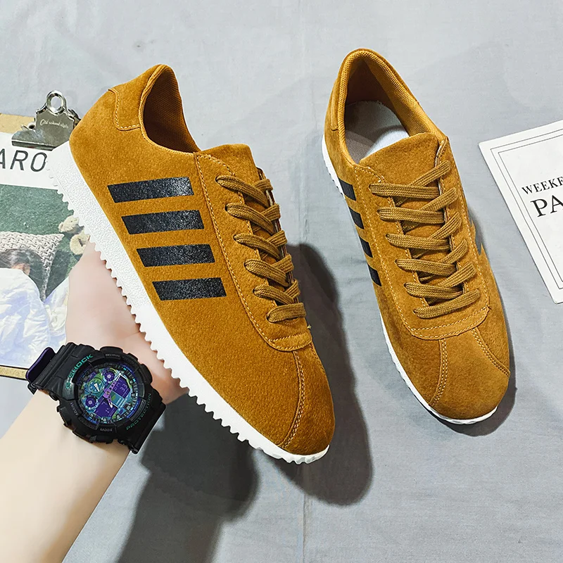 New Golfing Shoes Men Outdoor Sport Trainers Breathable Retro Sneakers Light Non Slip Suede Leather Leisure Golf Athletic Shoes
New Golfing Shoes Men Outdoor Sport Trainers Breathable Retro Sneakers Light Non Slip Suede Leather Leisure Golf Athletic Shoes