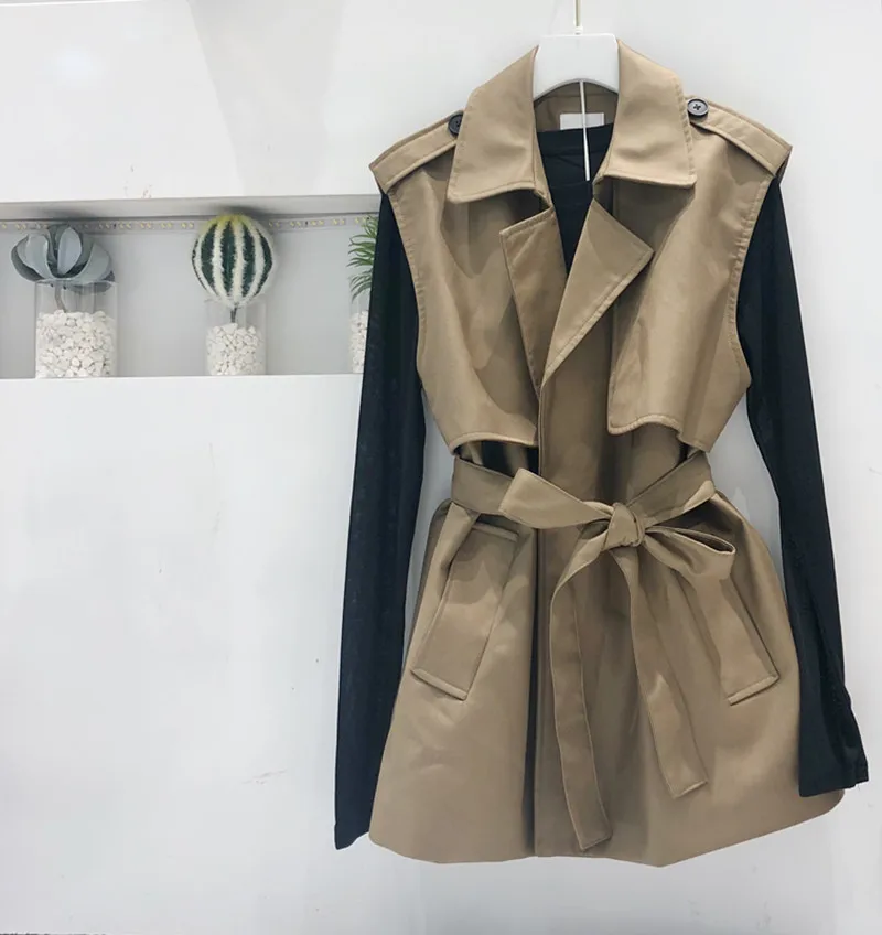 2020 Women Autumn Suit Collar Jacket Korean Style Belt Loose Thin Top + Long Sleeve 2 Pcs Khaki Black S-XL
2020 Women Autumn Suit Collar Jacket Korean Style Belt Loose Thin Top + Long Sleeve 2 Pcs Khaki Black S-XL