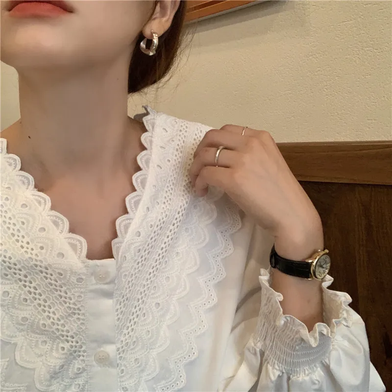 2021 Spring New Womens Tops and Blouses Puff Sleeve Lace V Neck Ladies Fashion Tops Women Office White Shirts Elegant Feminine