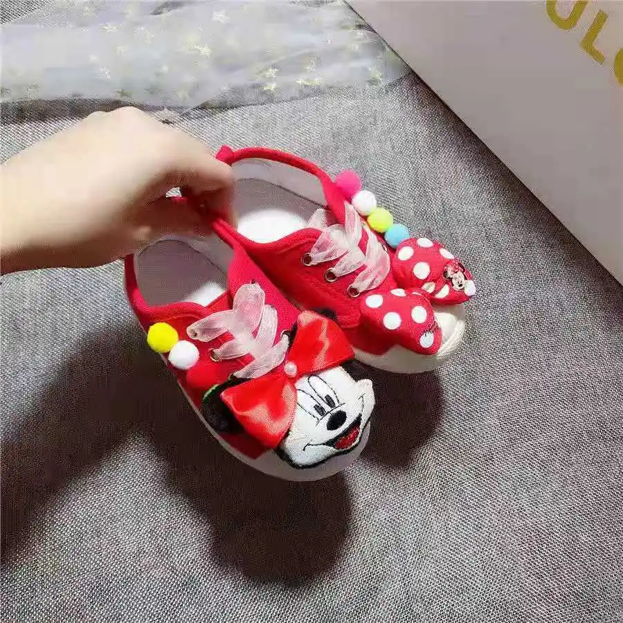 Детские Нескользящие туфли с мягкой подошвой, мультяшный Disney, Микки Маус, Повседневные Дышащие парусиновые туфли, обувь на плоской подошве 
Детские Нескользящие туфли с мягкой подошвой, мультяшный Disney, Микки Маус, Повседневные Дышащие парусиновые туфли, обувь на плоской подошве