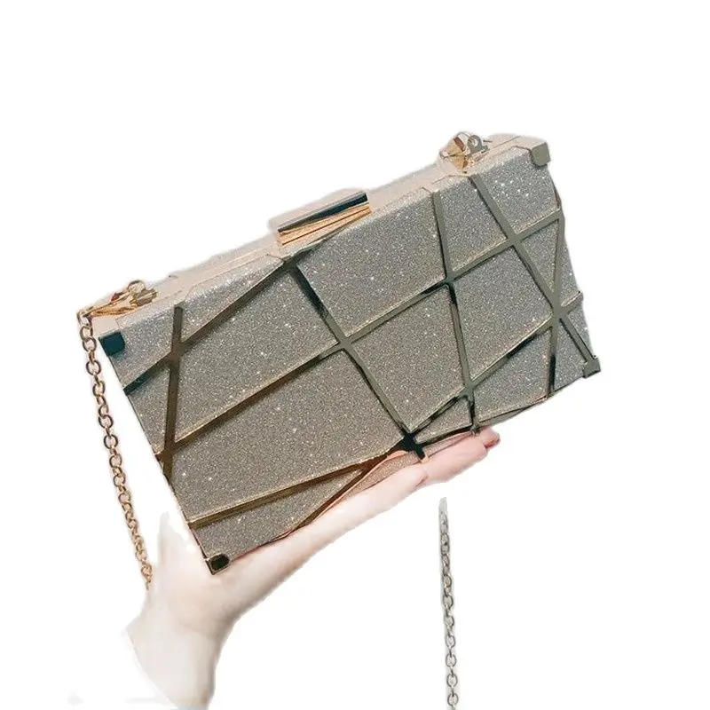 2021 new women hollow out metal evening clutch bags diamond wedding clutch wallets luxury bling purse drop shipping MN 
2021 new women hollow out metal evening clutch bags diamond wedding clutch wallets luxury bling purse drop shipping MN