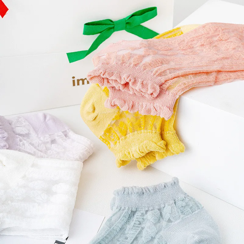 Dreamlikelin Summer Female Glass Silk Thin Transparent Socks Japanese Style Breathable Cute Lace Socks For Girl
Dreamlikelin Summer Female Glass Silk Thin Transparent Socks Japanese Style Breathable Cute Lace Socks For Girl