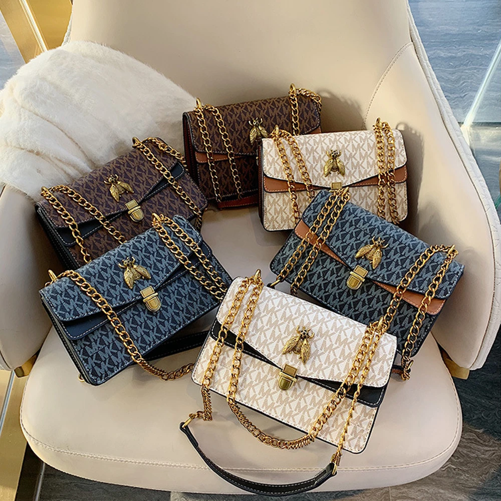 Fashion Small Square Bags For Women Messenger Bag Chains Girl's Handbag Casual Wild Lady Shoulder Bag Cross Body Female Bag
Fashion Small Square Bags For Women Messenger Bag Chains Girl's Handbag Casual Wild Lady Shoulder Bag Cross Body Female Bag