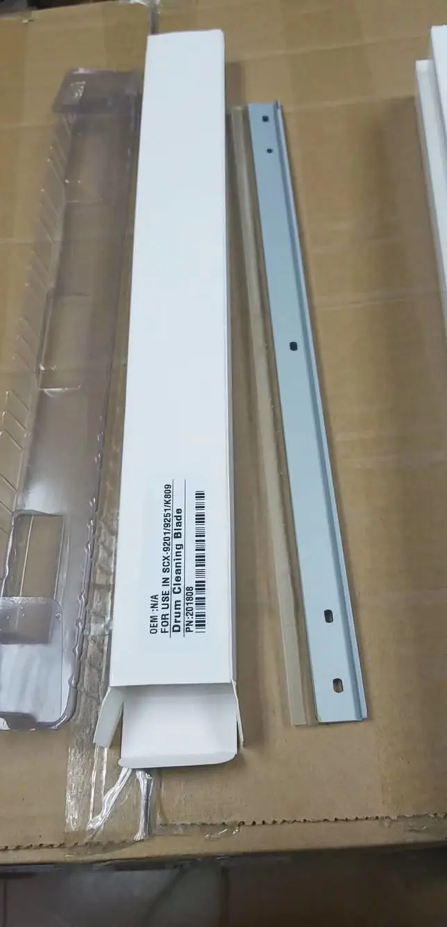 4pcs drum blade For Samsung SCX-8123 SCX-8128 SCX8123 SCX8128 For Samsung MLT-R709 CLT-R809 MLT 709 809 Wiper Blade
4pcs drum blade For Samsung SCX-8123 SCX-8128 SCX8123 SCX8128 For Samsung MLT-R709 CLT-R809 MLT 709 809 Wiper Blade