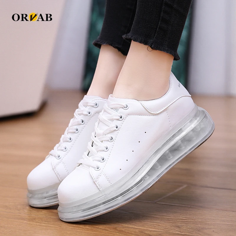 Fashion Women Running Shoes Breathable Casual Shoes Outdoor Light Weight Sports Shoes Casual Walking Sneakers Air Cushion Shoes
Fashion Women Running Shoes Breathable Casual Shoes Outdoor Light Weight Sports Shoes Casual Walking Sneakers Air Cushion Shoes
