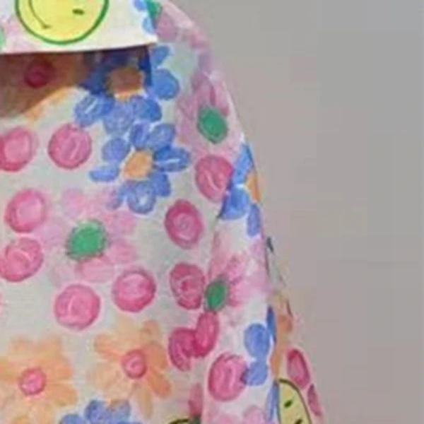 Women Shirts 2021 Spring and Summer New Style Ladies Patterned Shirt with Buttons
Women Shirts 2021 Spring and Summer New Style Ladies Patterned Shirt with Buttons