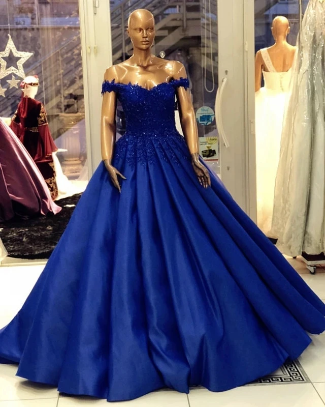 Long Satin Appliques Off Shoulder Prom Dresses 2021 Crystals Ball Gown Formal Evening Party Dress Robe De Soiree
Long Satin Appliques Off Shoulder Prom Dresses 2021 Crystals Ball Gown Formal Evening Party Dress Robe De Soiree