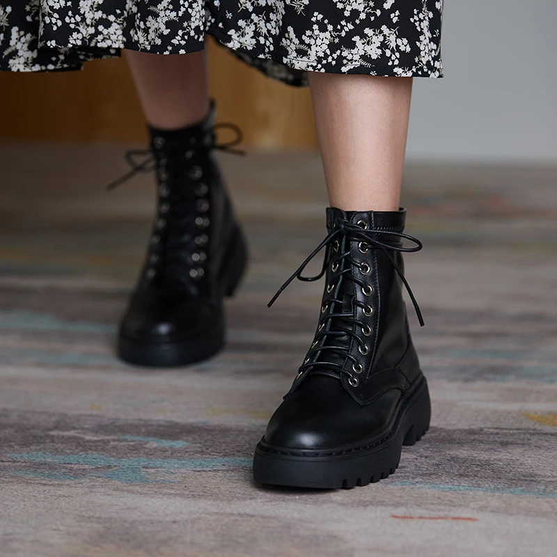 EshtonShero ankle boots women shoes 2020 Winter Med Heel leather Female Round Toe women booties lace up women boots Size 2-9
EshtonShero ankle boots women shoes 2020 Winter Med Heel leather Female Round Toe women booties lace up women boots Size 2-9