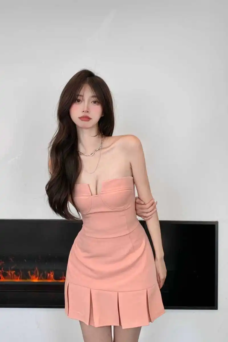 Sexy Women Skirts Two Piece Crop 2021 Top And Skirt Set white Gothic Harajuku Office Suit Mini Kawaii designer Ladies clothes
Sexy Women Skirts Two Piece Crop 2021 Top And Skirt Set white Gothic Harajuku Office Suit Mini Kawaii designer Ladies clothes