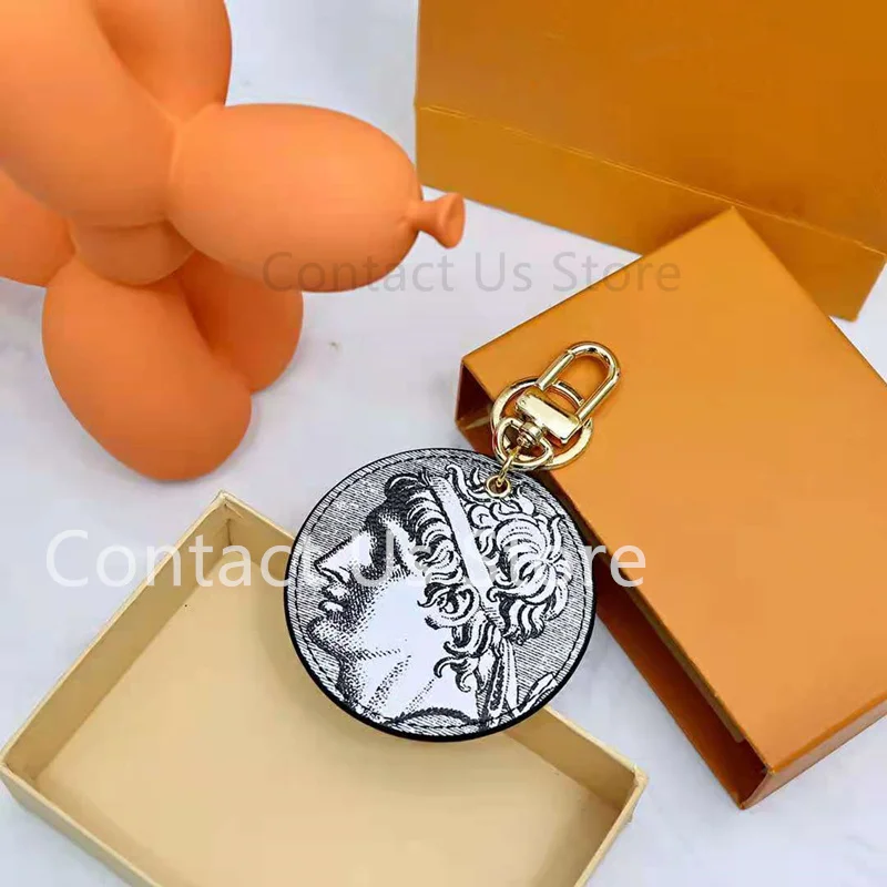 MP3203 роскошный 2021 новый круглый брелок высококачественный бренд для дальнозоркости очаровательные аксессуары для сумки автомобильный куло...
MP3203 роскошный 2021 новый круглый брелок высококачественный бренд для дальнозоркости очаровательные аксессуары для сумки автомобильный куло...