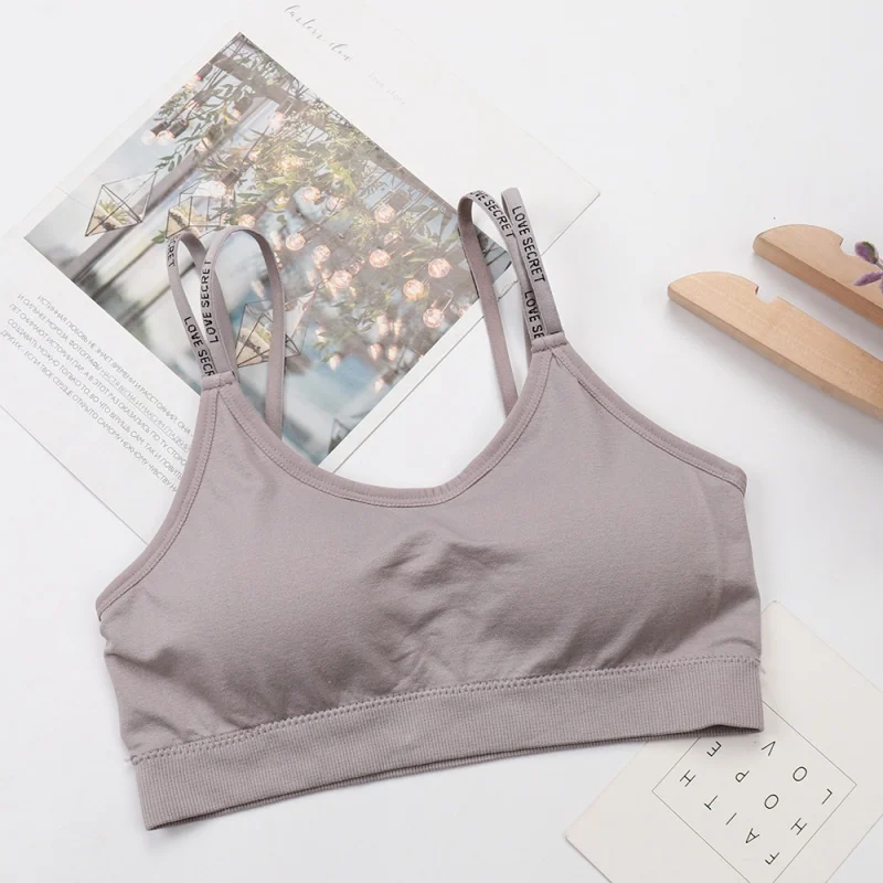 Women Shoulder Strap Sports Bra Lady Solid Color Ice Silk Fabric Wrapped Chest Elastic Underwear Pad Underwireless Sports Bra
Women Shoulder Strap Sports Bra Lady Solid Color Ice Silk Fabric Wrapped Chest Elastic Underwear Pad Underwireless Sports Bra