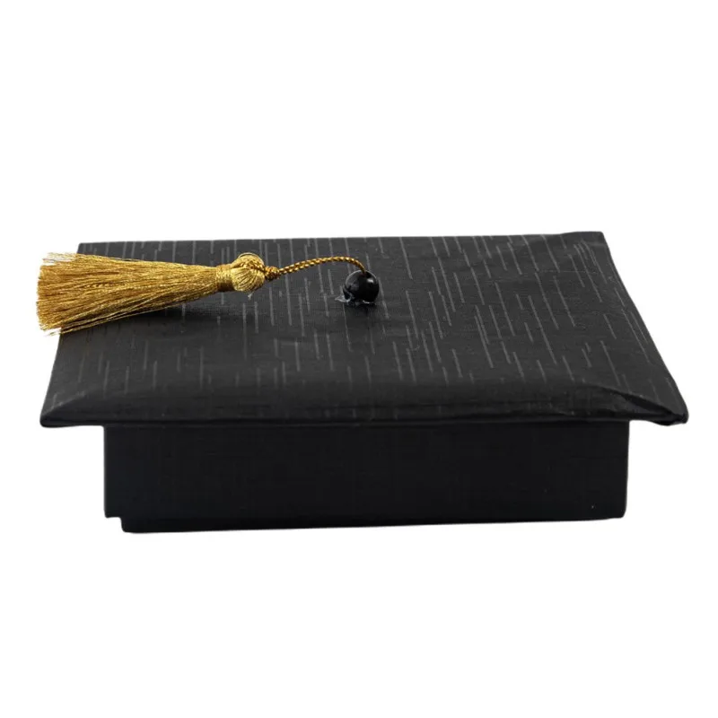 COSMOS 20 PCS Black Graduation Candy Box Party Gift Graduation products, suitable for a variety of scenarios household products
COSMOS 20 PCS Black Graduation Candy Box Party Gift Graduation products, suitable for a variety of scenarios household products