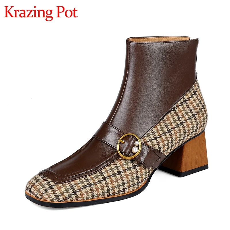 Krazing Pot full grain leather winter vintage design square toe metal belt buckle thick med heels gingham prints ankle boots l15
Krazing Pot full grain leather winter vintage design square toe metal belt buckle thick med heels gingham prints ankle boots l15