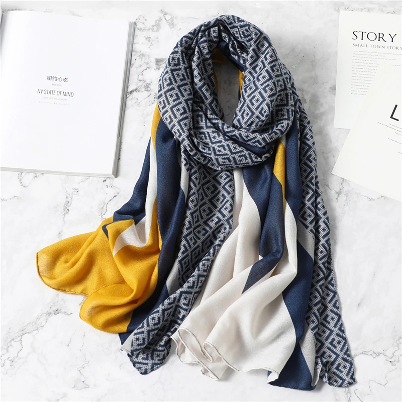 

Design brand winter women scarf fashion plaid print cotton hijabs scarves for ladies shawls and wraps pashmina 2021 echarpe