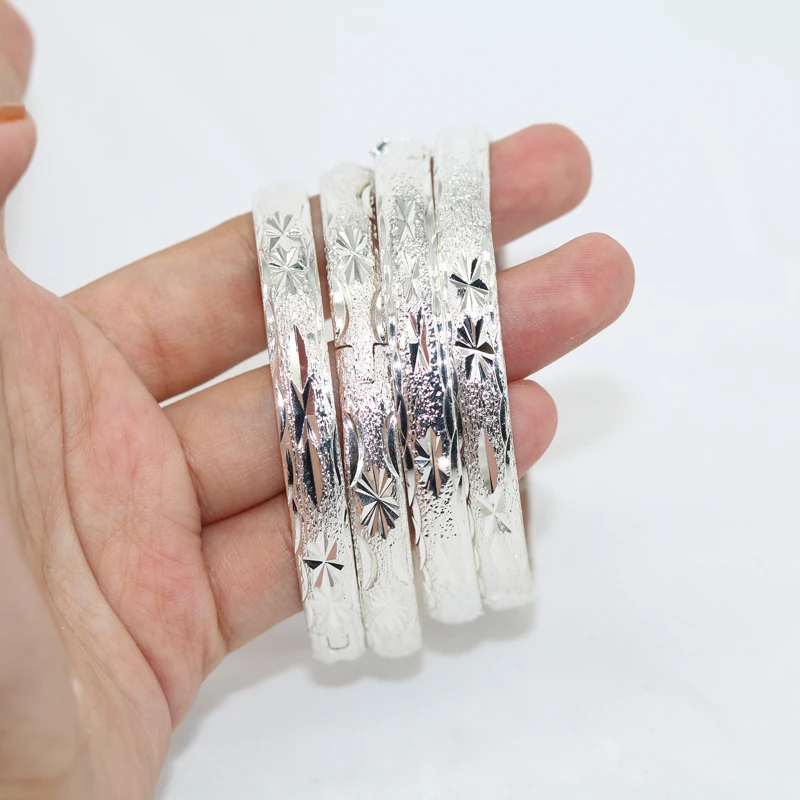 4 pçs africano prata ouro cor pulseira & pulseira branco dubai nupcial jóias presente árabe jóias pulseira de cobre feminino
4 pçs africano prata ouro cor pulseira & pulseira branco dubai nupcial jóias presente árabe jóias pulseira de cobre feminino