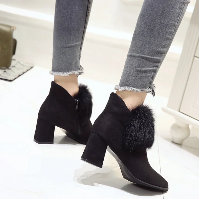 2020 New Winter Ankle Boots Woman Fashion Flock Add Fur Warm Square High Heels Round Toe Slip On Ankle Boots Woman Black Boots
2020 New Winter Ankle Boots Woman Fashion Flock Add Fur Warm Square High Heels Round Toe Slip On Ankle Boots Woman Black Boots