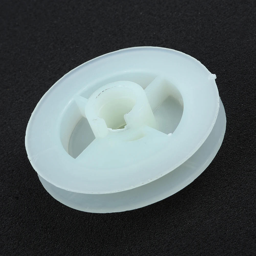 1pcs Recoil Starter Pulley For Timbertech Kiam Sherwood Raptor Trueshopping Viron B&Q ROK Skatco Garden Chainsaw Accessories
1pcs Recoil Starter Pulley For Timbertech Kiam Sherwood Raptor Trueshopping Viron B&Q ROK Skatco Garden Chainsaw Accessories