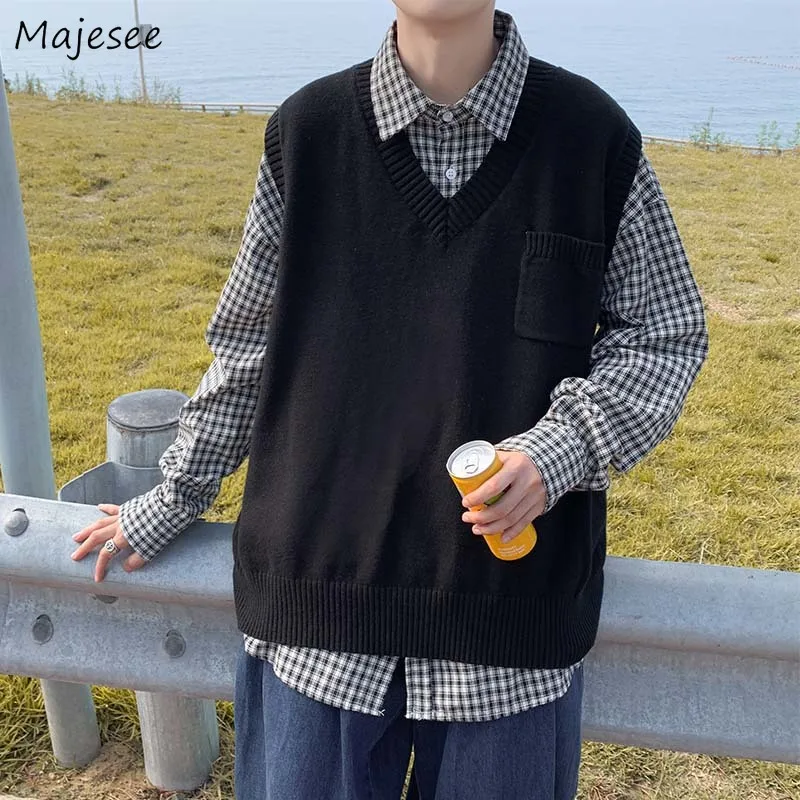 Sweater Vest Men Ins Soft Spring New Students All-match V-neck Simple Fashion Korean Preppy Solid Casual Pockets Design Basic
Sweater Vest Men Ins Soft Spring New Students All-match V-neck Simple Fashion Korean Preppy Solid Casual Pockets Design Basic