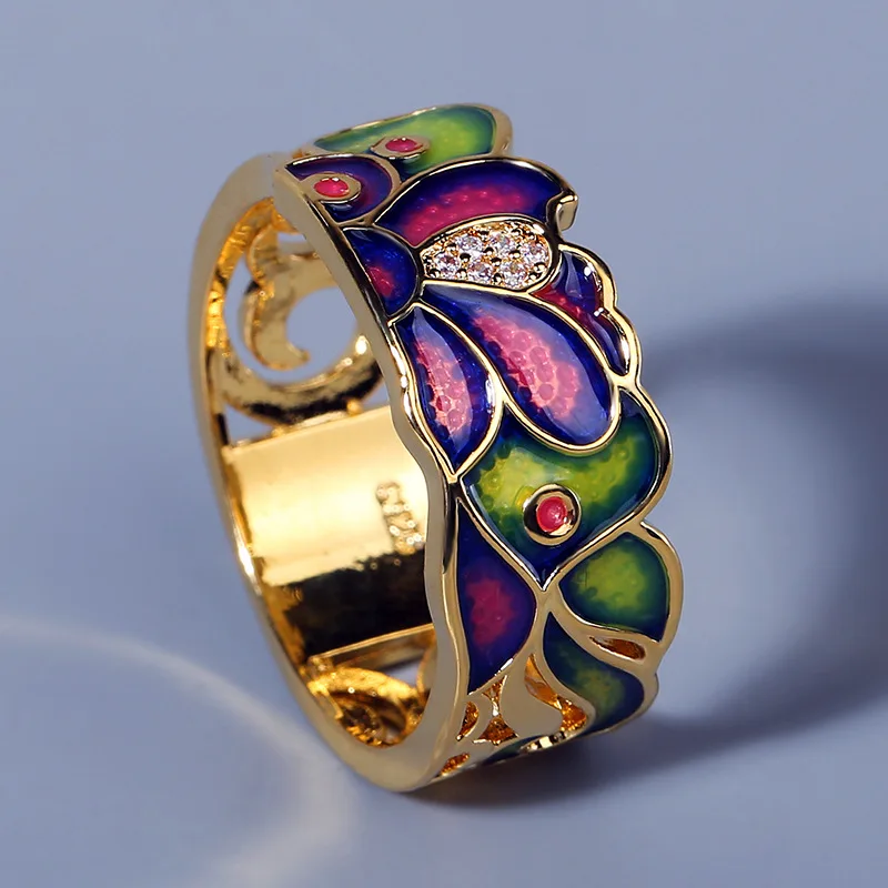 Exquisite Lady's Silver RING 925 Pure Silver Golden Charming Flower Cubic Zirconia Ring Party Jewelry Enamel Handmade
Exquisite Lady's Silver RING 925 Pure Silver Golden Charming Flower Cubic Zirconia Ring Party Jewelry Enamel Handmade