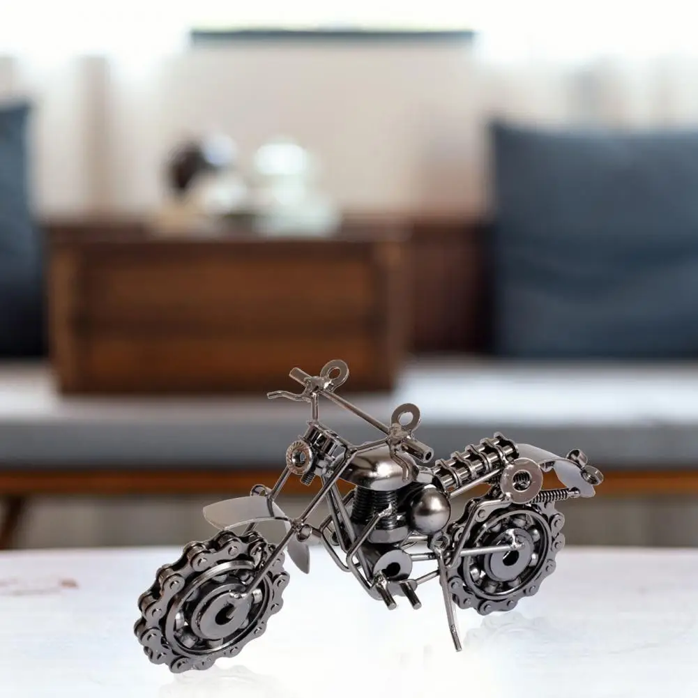 Ретро Мотоцикл креативный декор искусство ремесла Статуэтка абстрактная скульптура для дома офиса настольное украшение орнамент подарок
Ретро Мотоцикл креативный декор искусство ремесла Статуэтка абстрактная скульптура для дома офиса настольное украшение орнамент подарок