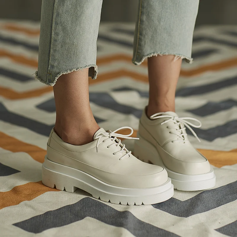 Platform Women Shoes High Heels Real Leather Thick Bottom Shoes Lace-up Woman Fashion Cool Chunky Style Shoes Woman Footwear
Platform Women Shoes High Heels Real Leather Thick Bottom Shoes Lace-up Woman Fashion Cool Chunky Style Shoes Woman Footwear