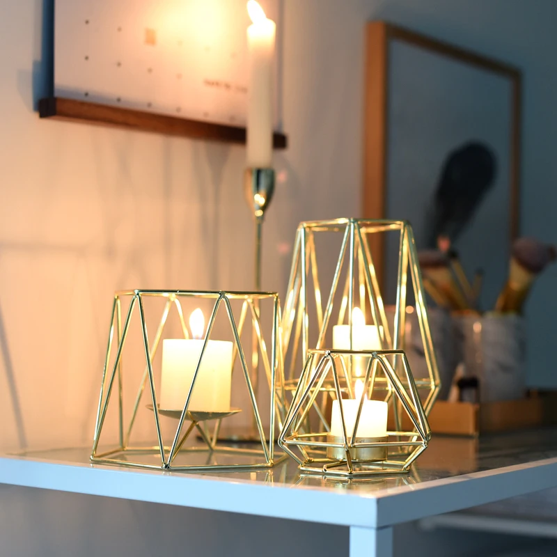 Nordic Home&Christmas Decoration Accessories Metal Candle Holder Candle Stand Wedding Centerpieces Electroplated candelabros
Nordic Home&Christmas Decoration Accessories Metal Candle Holder Candle Stand Wedding Centerpieces Electroplated candelabros