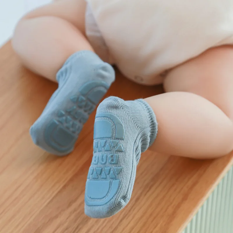 0 To 5 Years Baby Socks Shoes Rubber Sole Solid Color Cotton Infant First Walkers Crib Shoes Floor Socks Shoes For Girls Boys
0 To 5 Years Baby Socks Shoes Rubber Sole Solid Color Cotton Infant First Walkers Crib Shoes Floor Socks Shoes For Girls Boys
