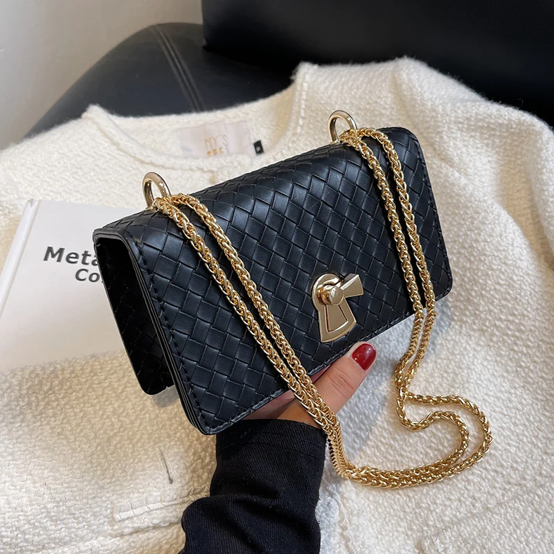 Designer Weave PU Leather Mini Crossbody Shoulder Bags for Women 2021 hit Winter Female Trend Chain Purses and Handbags Branded
Designer Weave PU Leather Mini Crossbody Shoulder Bags for Women 2021 hit Winter Female Trend Chain Purses and Handbags Branded
