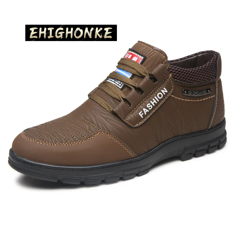 Повседневные мужские походные туфли на толстой подошве, зима 2022, модная Уличная обувь из искусственной кожи с круглым носком, бархатная муж...
Повседневные мужские походные туфли на толстой подошве, зима 2022, модная Уличная обувь из искусственной кожи с круглым носком, бархатная муж...