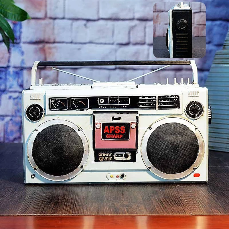 Spot Shooting Props Handmade Retro&Nostalgic Classic Radio Model Creative Home Desktop Decorations Birthday Gift
Spot Shooting Props Handmade Retro&Nostalgic Classic Radio Model Creative Home Desktop Decorations Birthday Gift