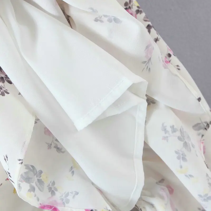 Summer Women Floral Empire Dresses Romantic Short Petal Sleeve Falbala Hem Design Holiday One Piece Knee Length Flare Robe 2021
Summer Women Floral Empire Dresses Romantic Short Petal Sleeve Falbala Hem Design Holiday One Piece Knee Length Flare Robe 2021