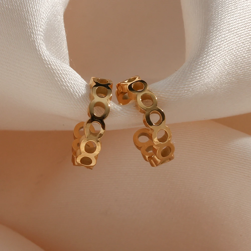 Tarnish Free Ladies Delicate Stainless Steel Hollow Loop Design Small Gold Clip On Earrings Gold Plated Women's Ear Cuff
Tarnish Free Ladies Delicate Stainless Steel Hollow Loop Design Small Gold Clip On Earrings Gold Plated Women's Ear Cuff