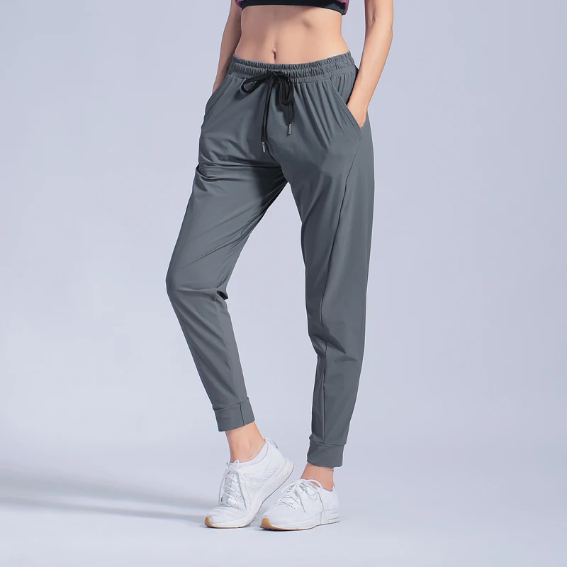 Women's Tracksuit High-Waist Trousers Yoga Pants Loose Sports Fitness Casual Running Pants Quick-Drying
Women's Tracksuit High-Waist Trousers Yoga Pants Loose Sports Fitness Casual Running Pants Quick-Drying