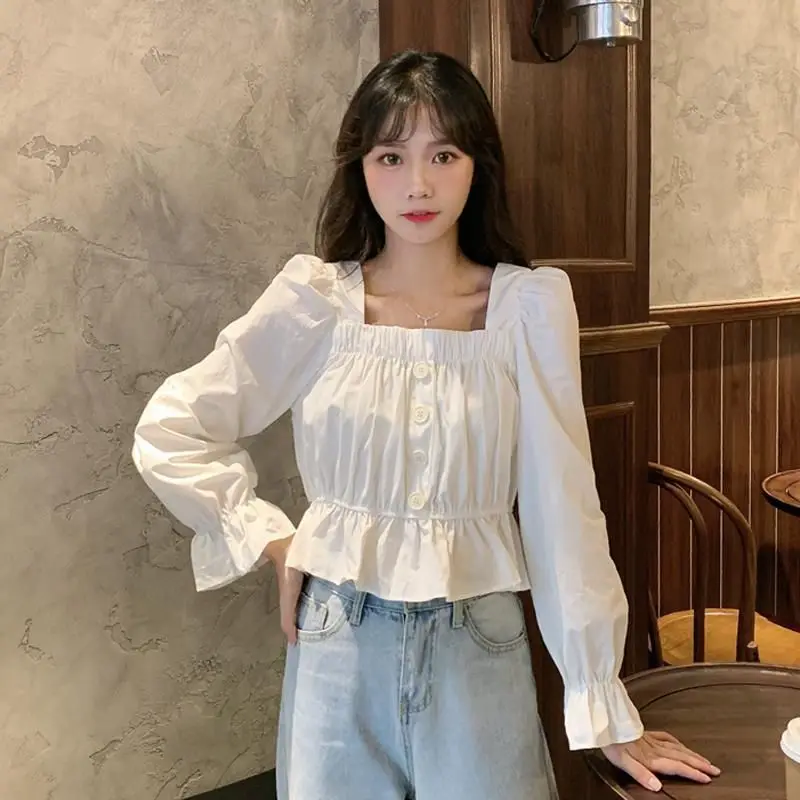 Harajuku long-sleeved shirt women blouses 2021 autumn new fashion retro French slimming square collar white short clothes trend
Harajuku long-sleeved shirt women blouses 2021 autumn new fashion retro French slimming square collar white short clothes trend