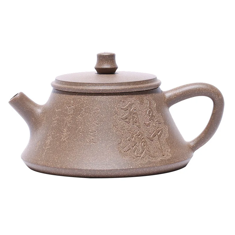 Yixing Famous Wang Ting Full Manual Dark-red Enameled Pottery Teapot Raw Ore Section Mud Ladle Teapot 
Yixing Famous Wang Ting Full Manual Dark-red Enameled Pottery Teapot Raw Ore Section Mud Ladle Teapot