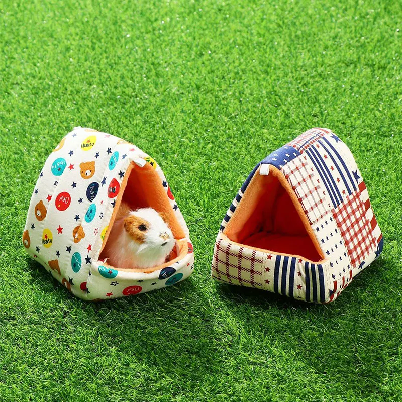 Cute Warm Mat Hamster House Small Animal Sleeping Bed Mini Cage Guinea Pig Nest Comfortable Winter
Cute Warm Mat Hamster House Small Animal Sleeping Bed Mini Cage Guinea Pig Nest Comfortable Winter