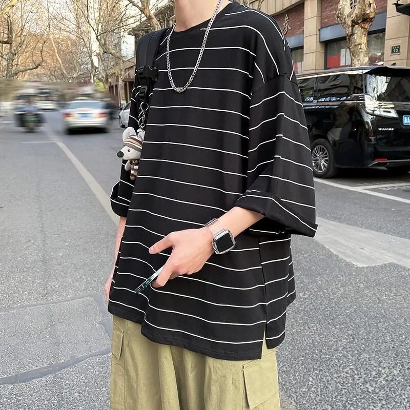 oversized t-shirt for men summer Harajuku style striped printed oversize O-Neck top Korean casual fashion student men t-shirts
oversized t-shirt for men summer Harajuku style striped printed oversize O-Neck top Korean casual fashion student men t-shirts