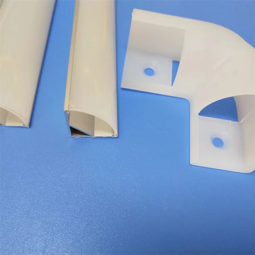 2M/PCS High Quality 90 Degree V Channel Mount Black Aluminum Strips Corner LED Profile
2M/PCS High Quality 90 Degree V Channel Mount Black Aluminum Strips Corner LED Profile