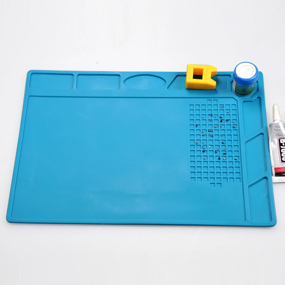 Heat Insulation Working Mat Heat-resistant Soldering Station Repair Insulation Pad Insulator Pad Maintenance Platform Blue
Heat Insulation Working Mat Heat-resistant Soldering Station Repair Insulation Pad Insulator Pad Maintenance Platform Blue