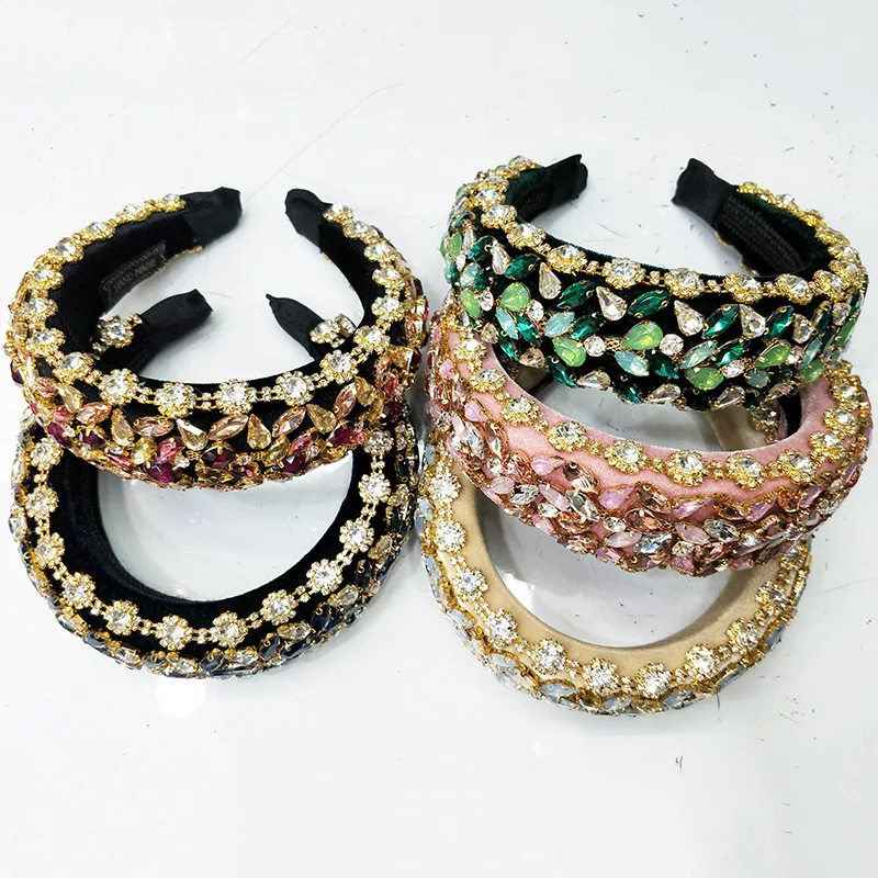 New Fashion Baroque all-match temperament ladies hair band ball bride full of rhinestone hair accessories thick sponge headband 
New Fashion Baroque all-match temperament ladies hair band ball bride full of rhinestone hair accessories thick sponge headband
