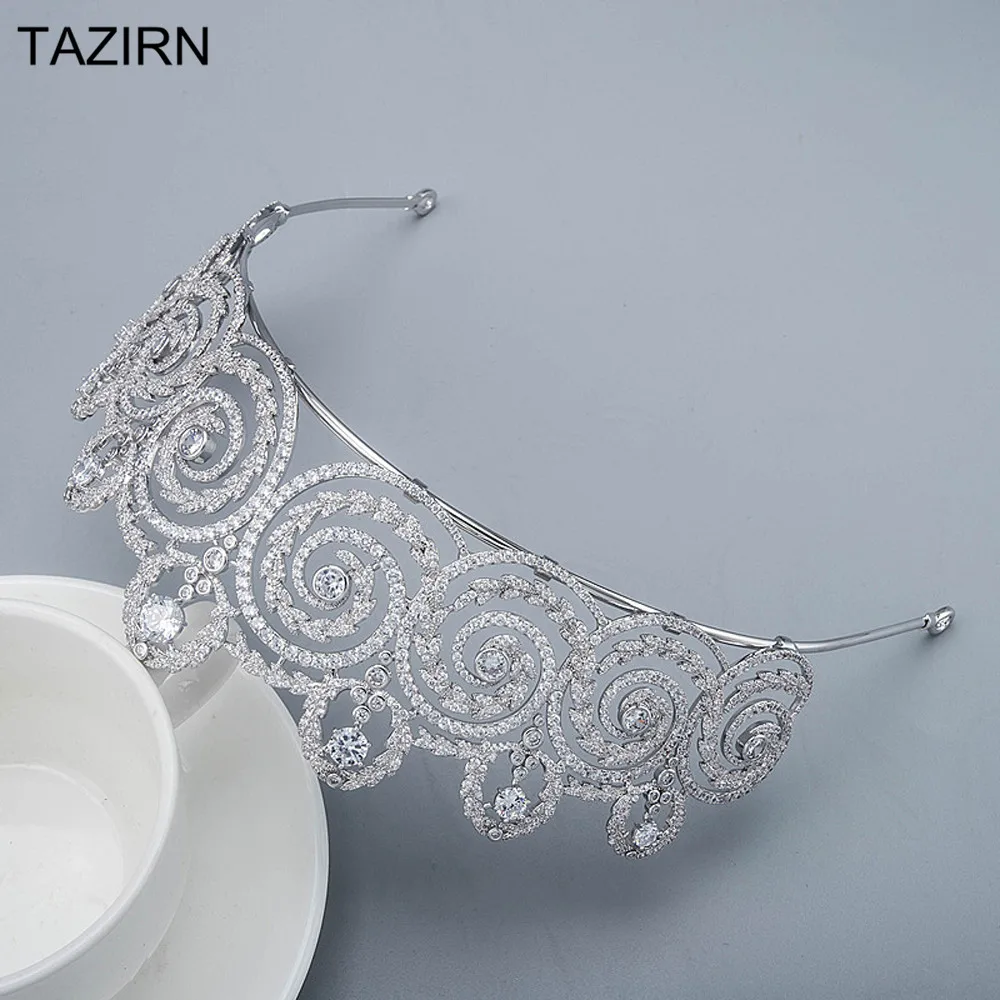 Luxury 3A Full Cubic Zirconia European Royal Queen Crowns CZ Wedding Bridal Tiaras Zircon Party Hair Jewelry Pageant Headpieces
Luxury 3A Full Cubic Zirconia European Royal Queen Crowns CZ Wedding Bridal Tiaras Zircon Party Hair Jewelry Pageant Headpieces