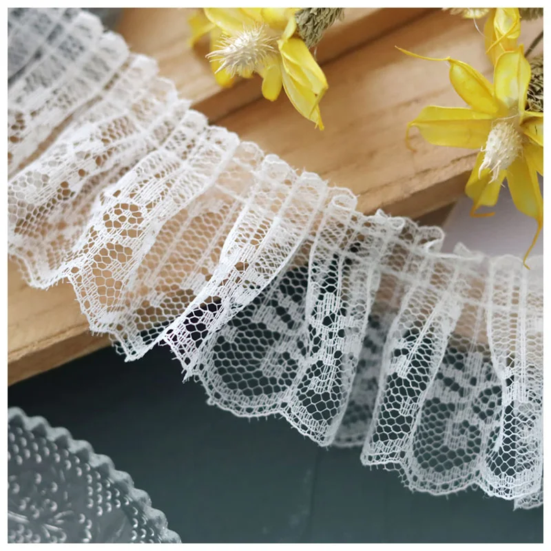 5cm Wide Hot Embroidered White Flower Lace Dubai Pleated Hollow Sewing DIY Trim Fringe Applique Ribbon Collar Guipure Decor
5cm Wide Hot Embroidered White Flower Lace Dubai Pleated Hollow Sewing DIY Trim Fringe Applique Ribbon Collar Guipure Decor